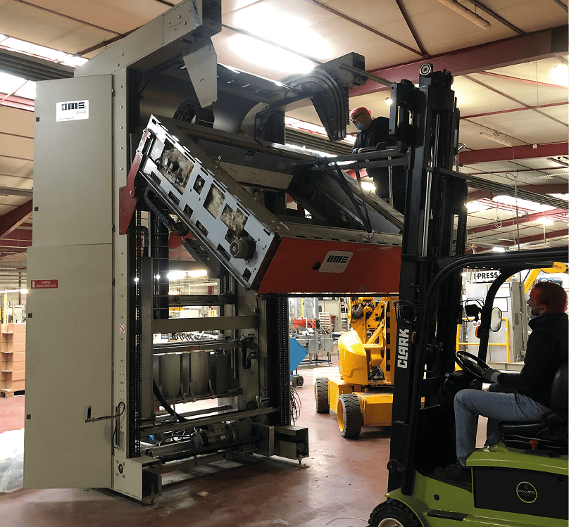 Manutention lourde et chariot élévateur pour transfert de machines industrielles